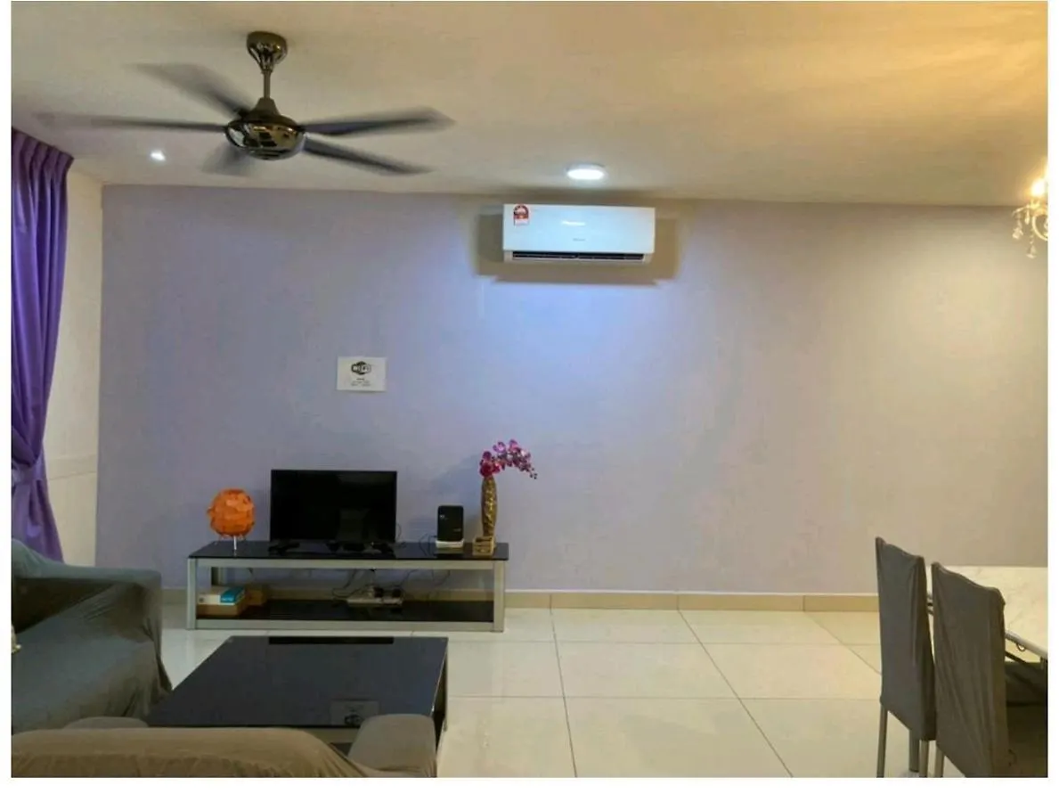 Suasana Suites Homestay10 Jb Town Johor Bahru 0*,